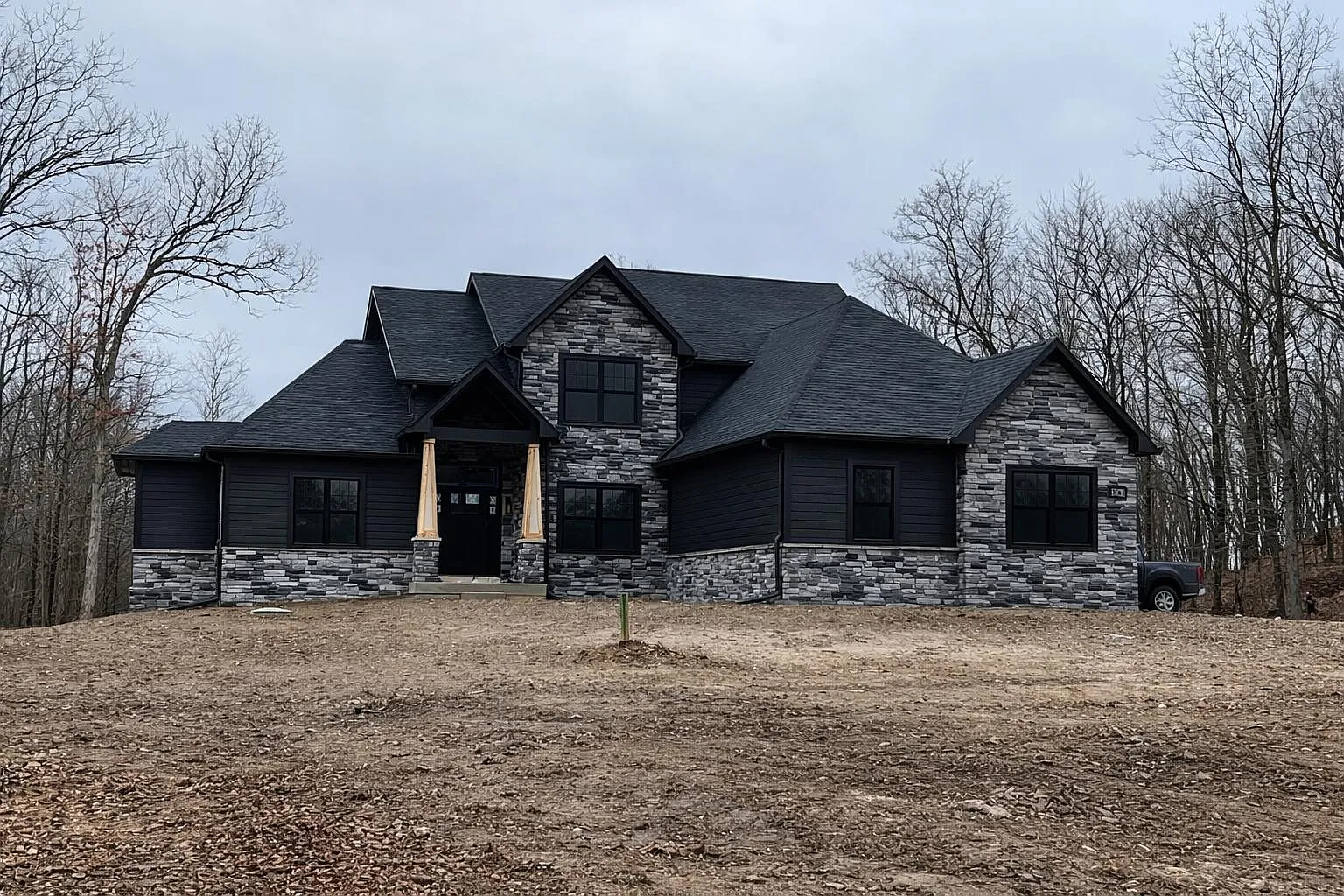 9939 White Tail Dr photo 1