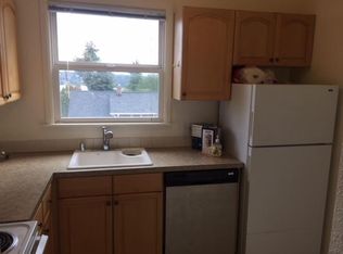 6416 Phinney Ave N APT 4, Seattle, WA 98103