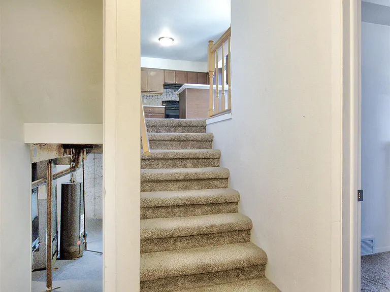 1302 N Gammon Rd — Photo 20