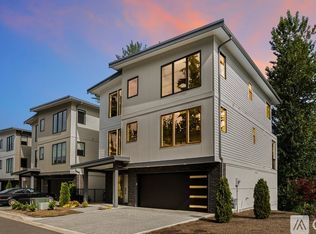 10839 Slater Ave NE UNIT 122, Kirkland, WA 98033