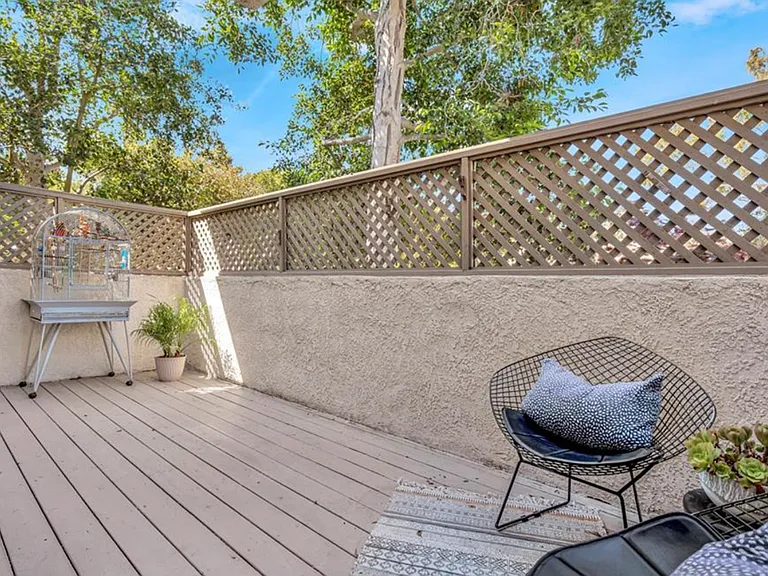 201 Harbor Woods Pl — Photo 9