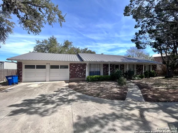 1410 Colleen Dr, Canyon Lake, TX 78133