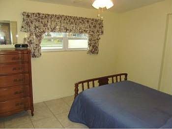 2nd image of 474 Tamiami Trl Unit 2