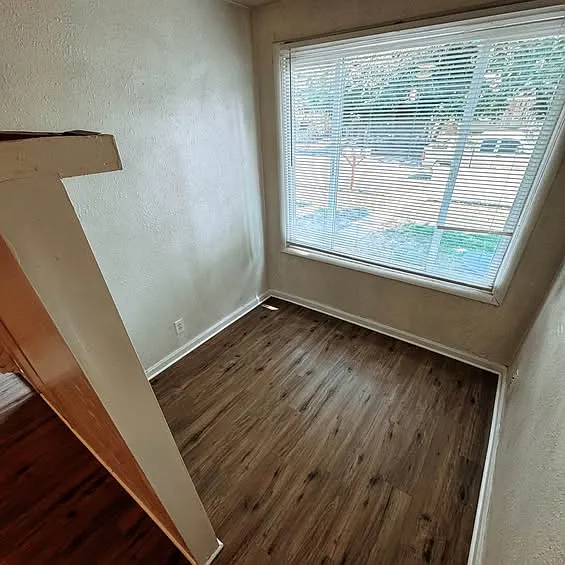 225 E Kensington Ave #1 — Photo 6