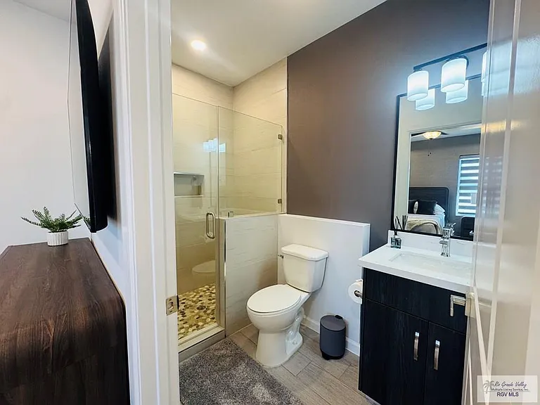 2011 Diamond Dr #A — Photo 13