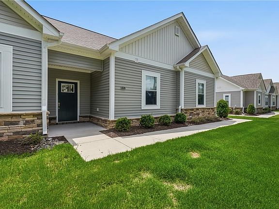 3rd image of 1008 Paragon Way #D