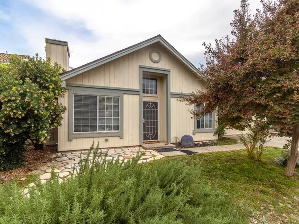 2189 E Pinedale Ave, Fresno, CA 93720