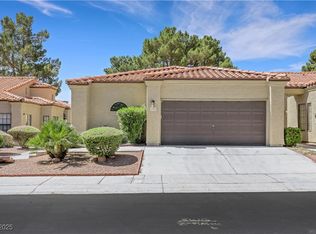 7909 Canoe Ln, Las Vegas, NV 89145
