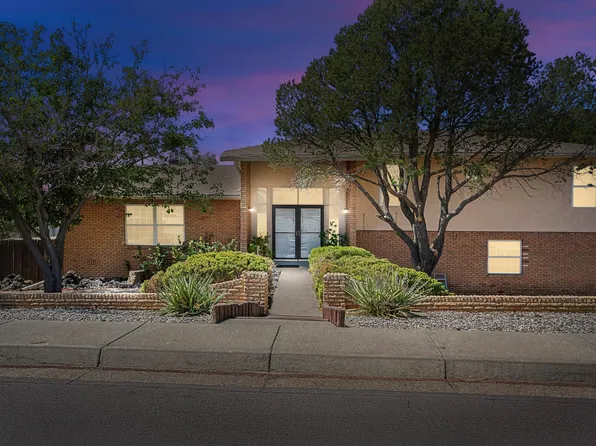 617 Oakwood Pl NE, Albuquerque, NM 87123