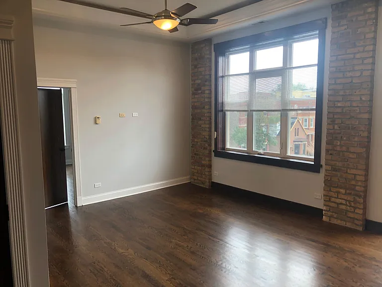2333 W Armitage Ave #3 — Photo 3