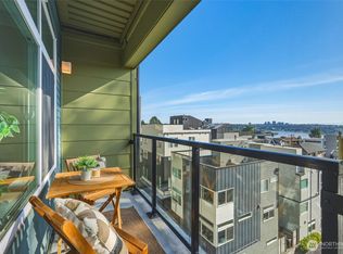 655 Crockett St APT B203, Seattle, WA 98109