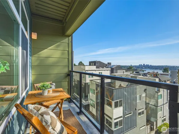 655 Crockett Street #B203, Seattle, WA 98109