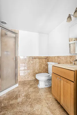 Sold by BLU Real Estate | media 11