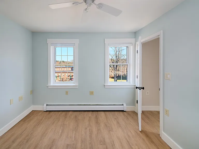 70 South St — Photo 10