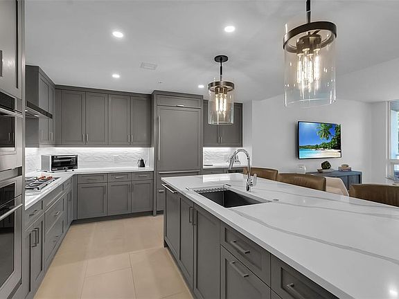 5th image of 1035 SEASIDE DRIVE #308