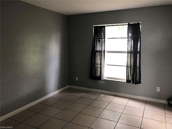 4th image of 1151 S Loop Blvd #B