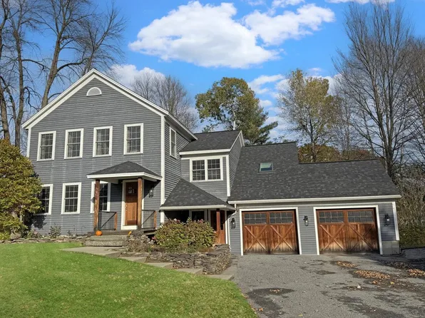 25 Deer Run Drive, Shelburne, VT 05482