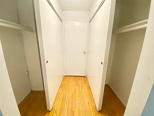 Rented by J PRESTON AND ASSOCIATES INC | media 2