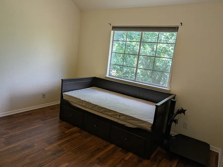 9910 Jasmine Creek Dr — Photo 26