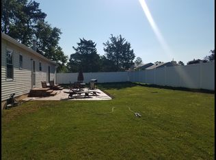916 Birmingham Ave, Toms River, NJ 08757