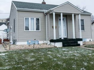 845 Euclid St, Dubuque, IA 52001