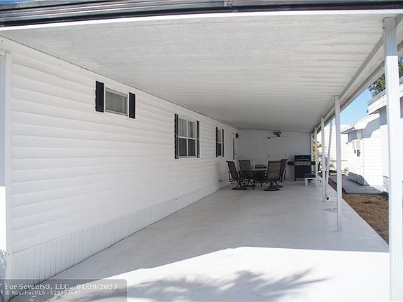 3rd image of 2875 SW 57th Ct