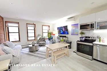 Rented by Peter Ashe