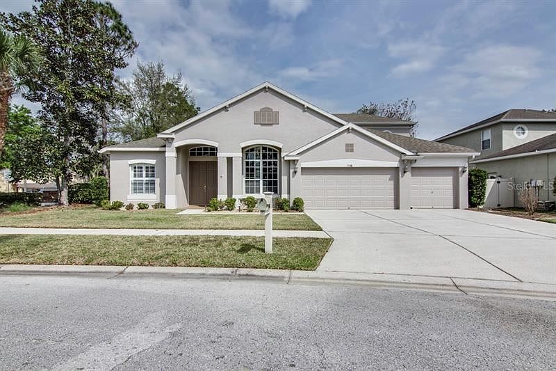 1st image of 7106 Palmetto Pines Ln