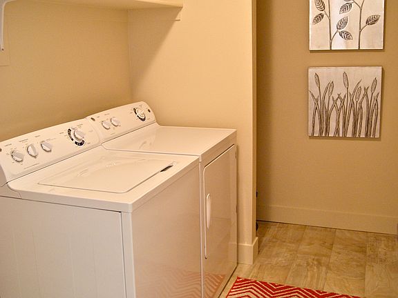 3rd image of 940 S 5th W APT 17201