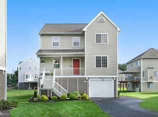 14 Mariners Walk Way, Middle River, MD 21220