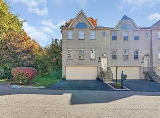 128 Terra Dr, Mc Kees Rocks, PA 15136