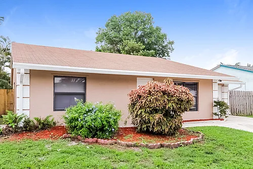 5872 Corson Pl Photo 1
