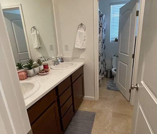 5th image of 1841 Terracina Dr