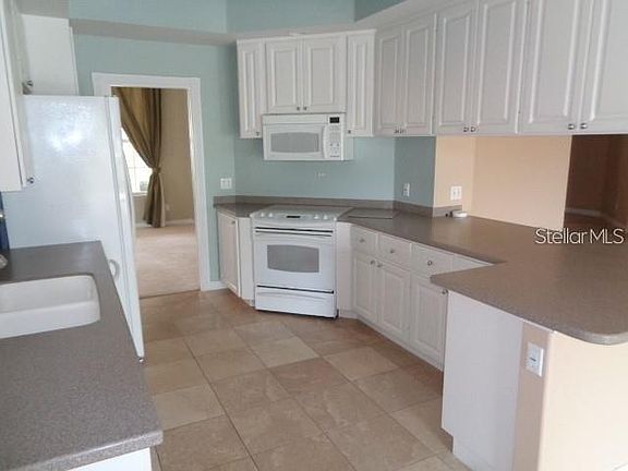3rd image of 12048 Jewel Fish Ln