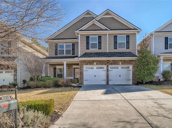 1835 Habersham Villa Dr