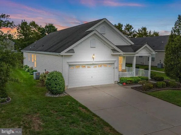 28 Hylton Rd, Woolwich Township, NJ 08085