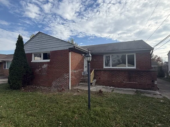18612 Restor Ave, Cleveland, OH 44122