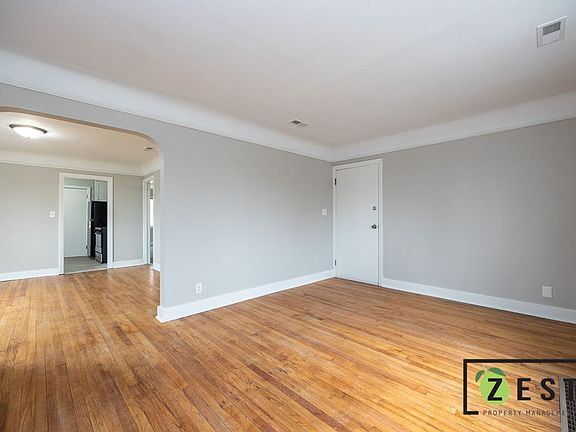 3rd image of 9770 E Outer Dr