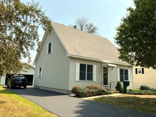 8 Concord Ave, Plattsburgh, NY 12901