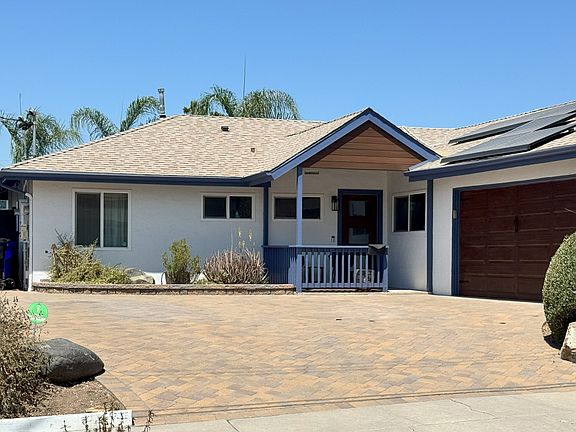 2nd image of 6304 Lake Como Ave