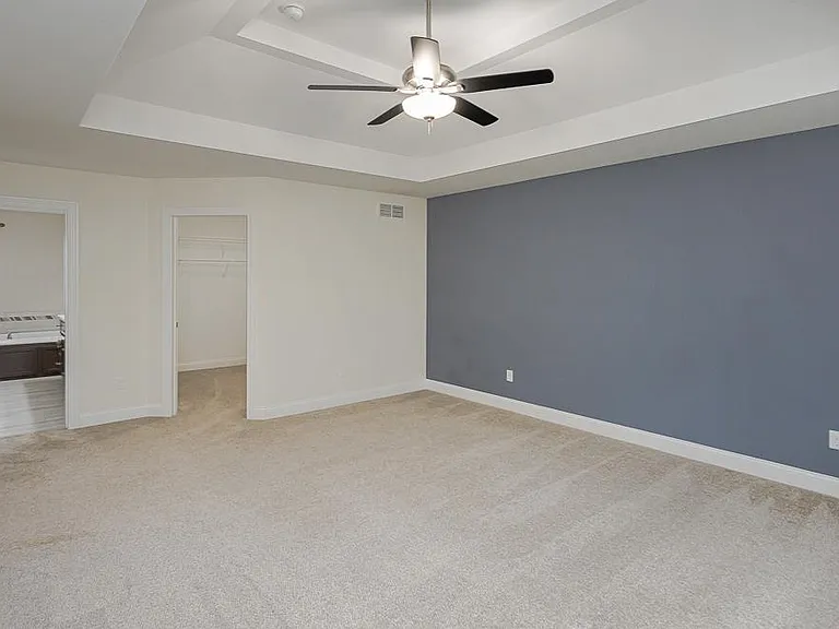 114 Valley Hall Dr — Photo 17