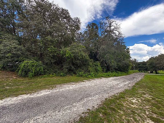2nd image of SW 134th Terrace Rd