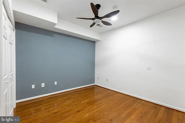 232 Main St #4 — Photo 13
