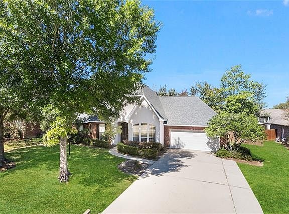 2nd image of 2613 Bluff Ct