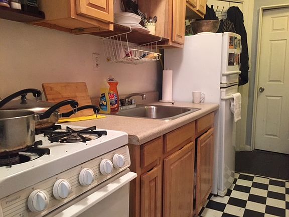 3rd image of 512 E 12th St APT 8