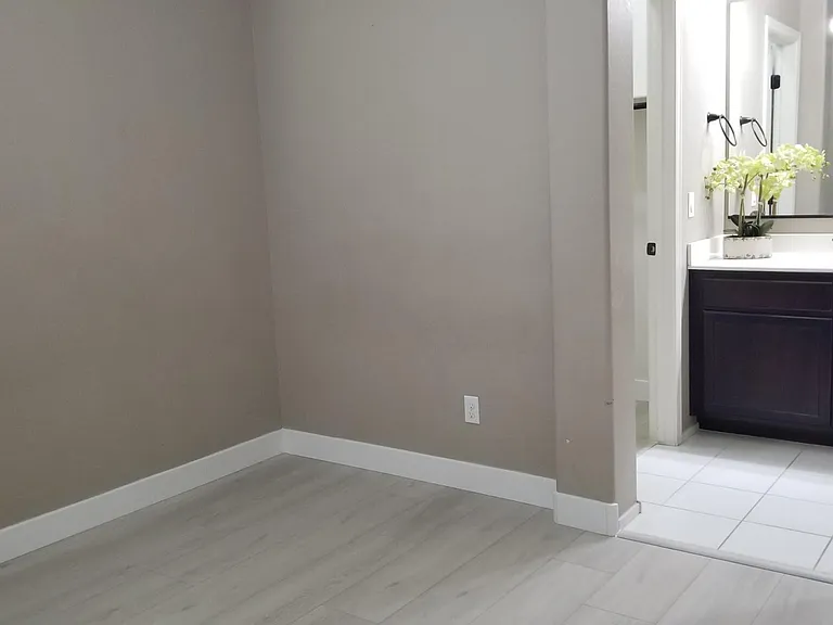 2248 E Ottawa Ln — Photo 62