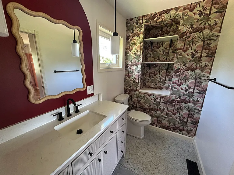 ensuite bathroom