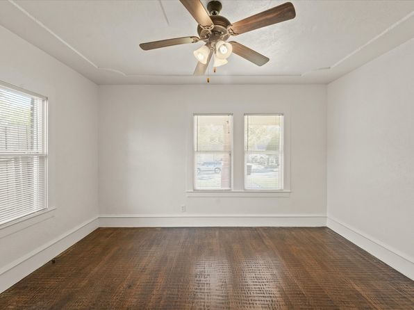 Additional property image - 929 S Rosemont Ave, Dallas, TX 75208