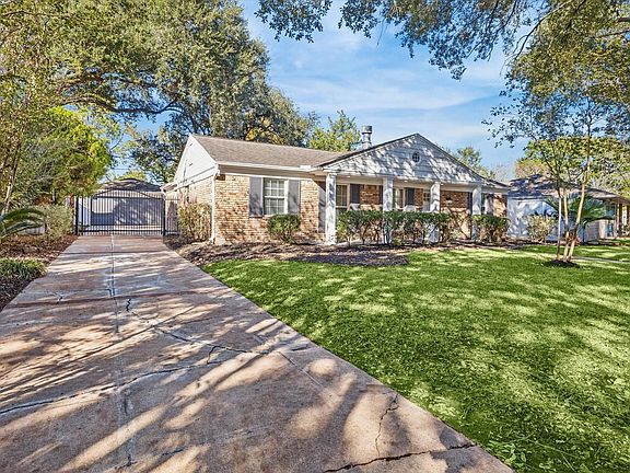 2nd image of 5706 Capello Dr