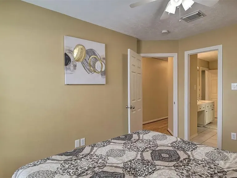 1006 Rochow St #A — Photo 26